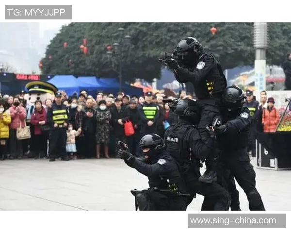 重庆极限运动队中路突破战术解析与实践探讨 重庆极限运动队中路突破战术解析与实践探讨