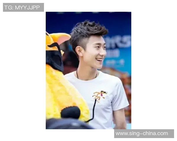 陈芳专访：从青涩少年到网球明星的奋斗与成长之路